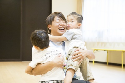 夜間2年間で保育士・幼稚園教諭を目指せる!